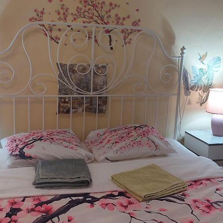 Valentina Guesthouse Budapest Bagian luar foto
