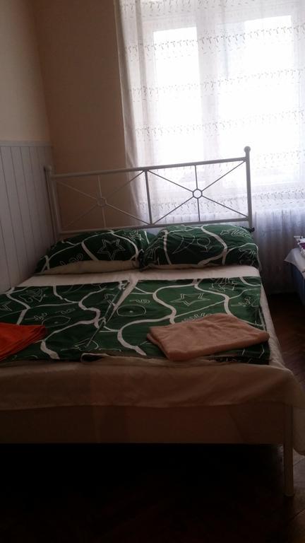 Valentina Guesthouse Budapest Bagian luar foto