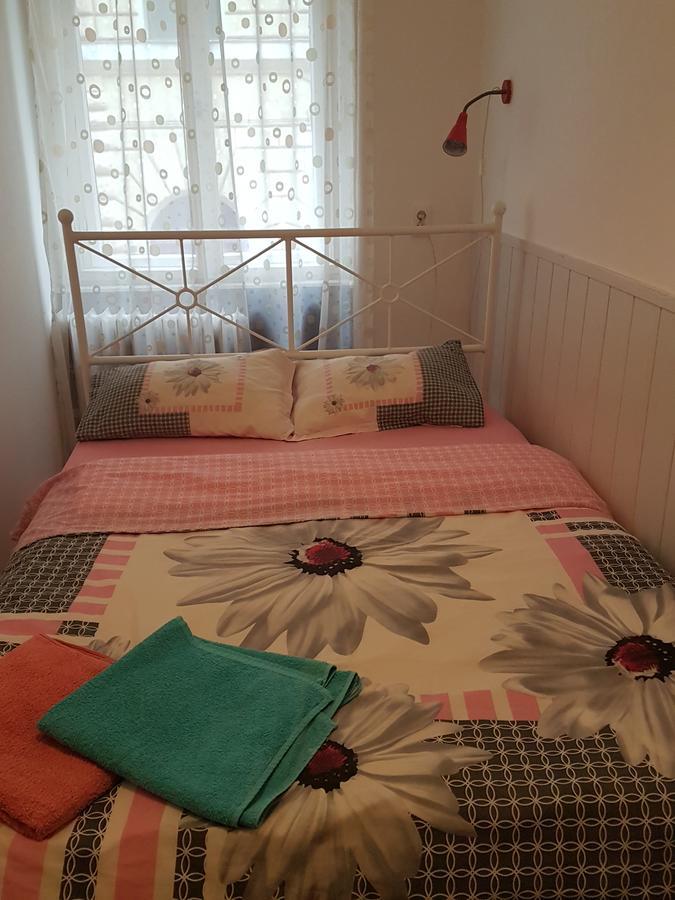Valentina Guesthouse Budapest Bagian luar foto