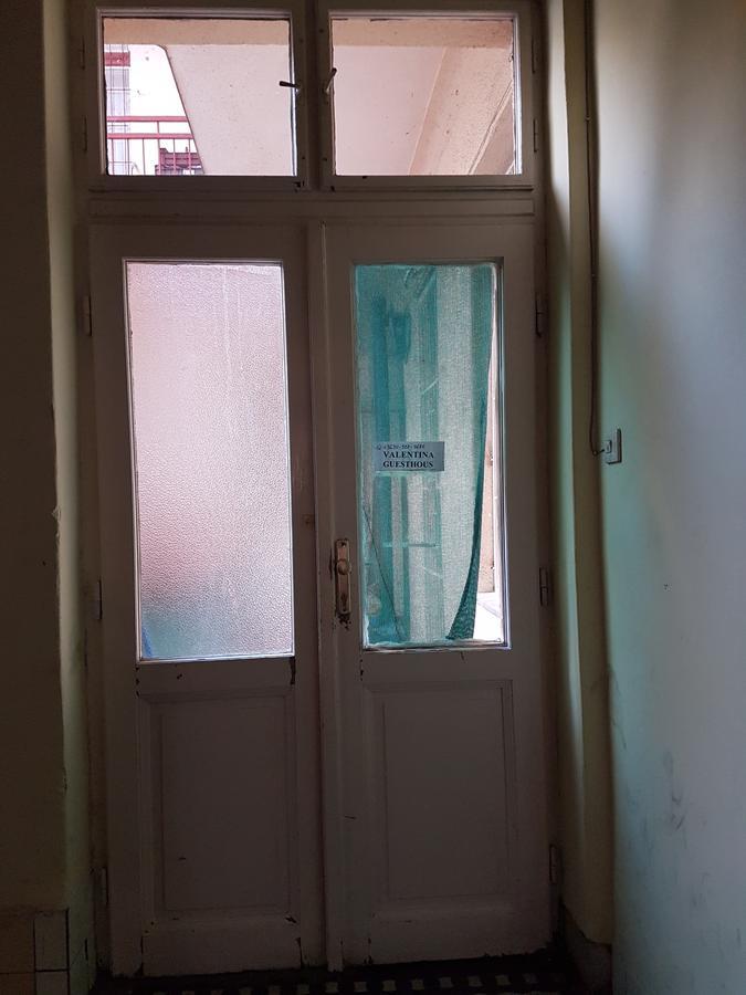 Valentina Guesthouse Budapest Bagian luar foto